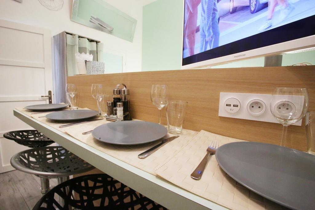 Wellkhome Appartements & Services Бордо Екстер'єр фото